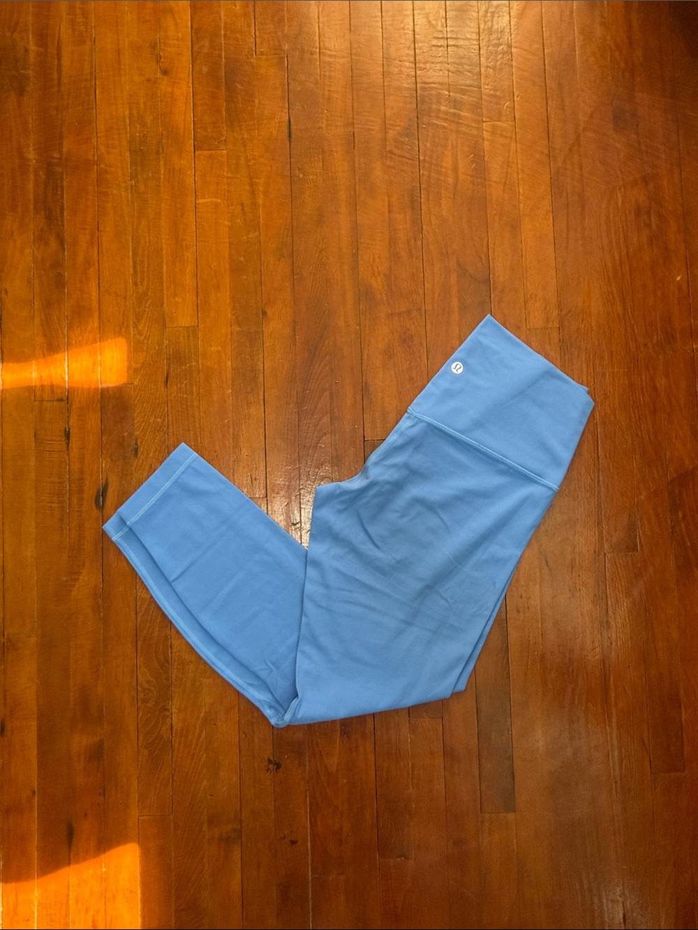 Lululemon Align 25” - Blue Nile - Size 8 - Like new!!